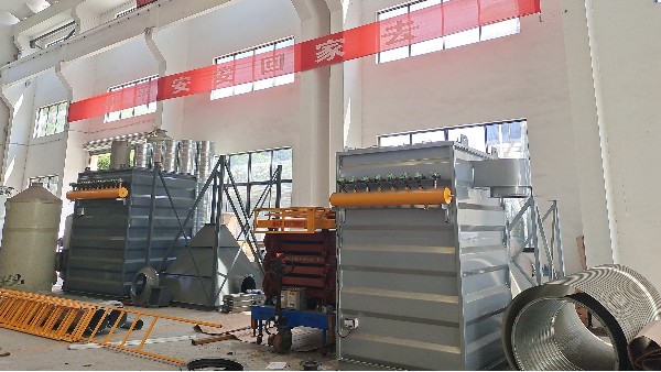 掃除企業(yè)發(fā)展的畔腳石，水泥行業(yè)除塵當(dāng)選布袋除塵器廠家耀先
