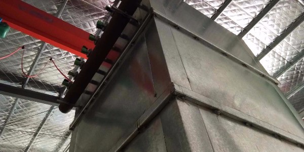 無(wú)錫耀先布袋除塵器去除空氣塵土效果好，用了車間不戴口罩！